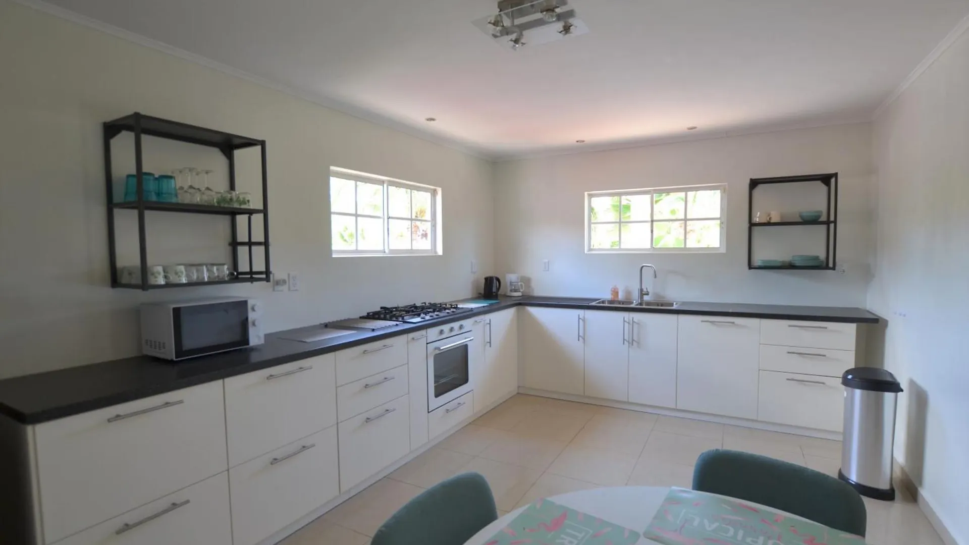 Villa Just Relex Jan Thiel Curacao