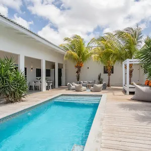  Villa Zarza